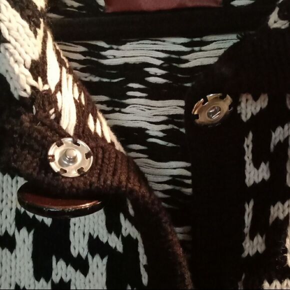 525 America Quality Houndstooth Sweater Sz M - Picture 3 of 4